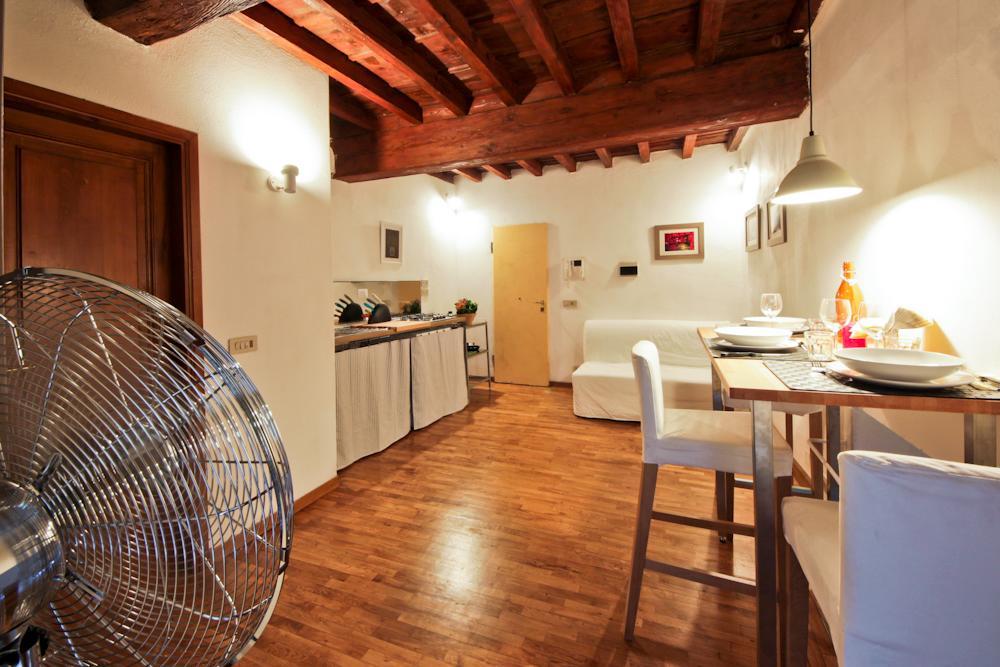 Ponte Vecchio Tower Appartement Florence Buitenkant foto