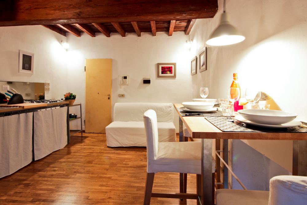Ponte Vecchio Tower Appartement Florence Buitenkant foto